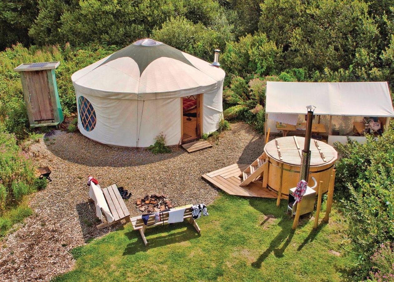 Florence Springs Glamping Gumfreston Kültér fotó